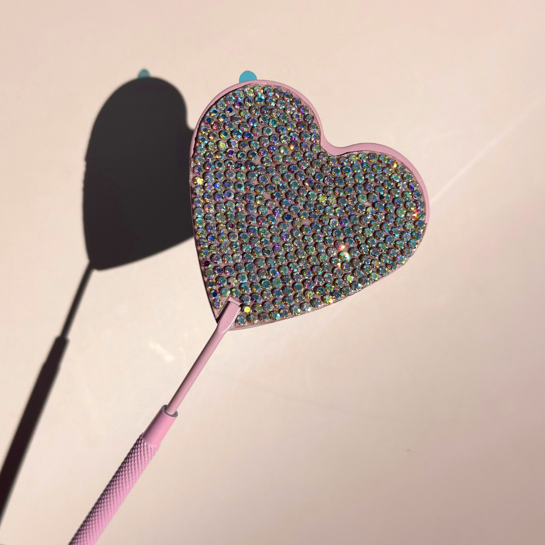 Eyelash Extension Mirror - Heart Diamante Design by LaviLash