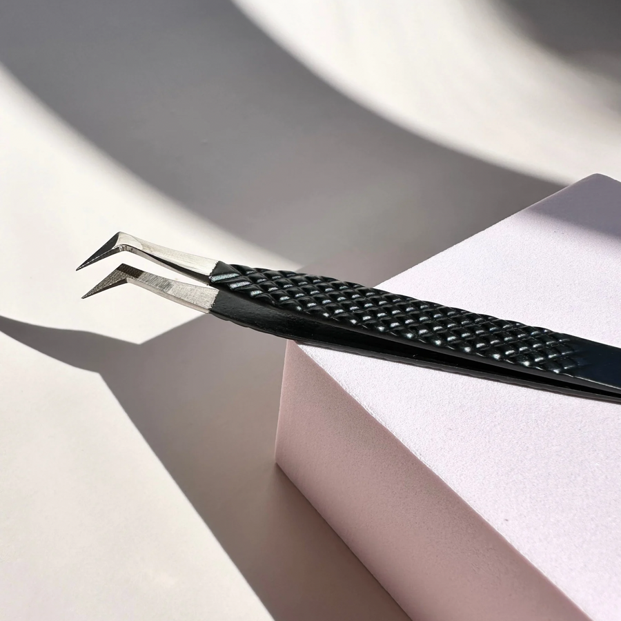 Fibre Grip Tweezers - LaviLash