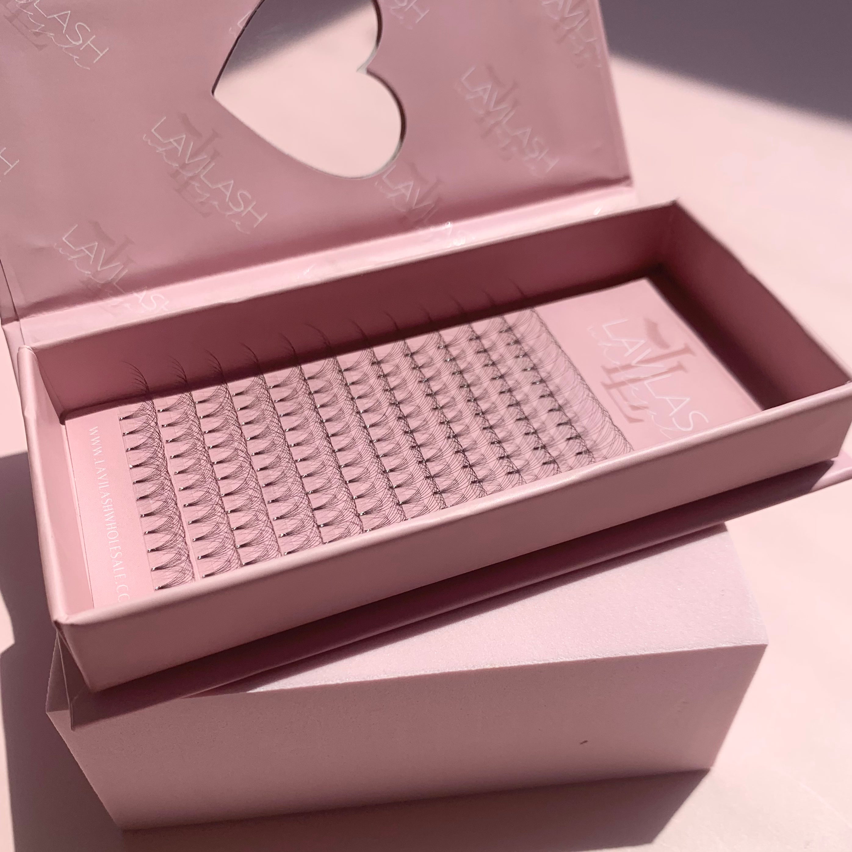 7d eyelashes extensions - LaviLash