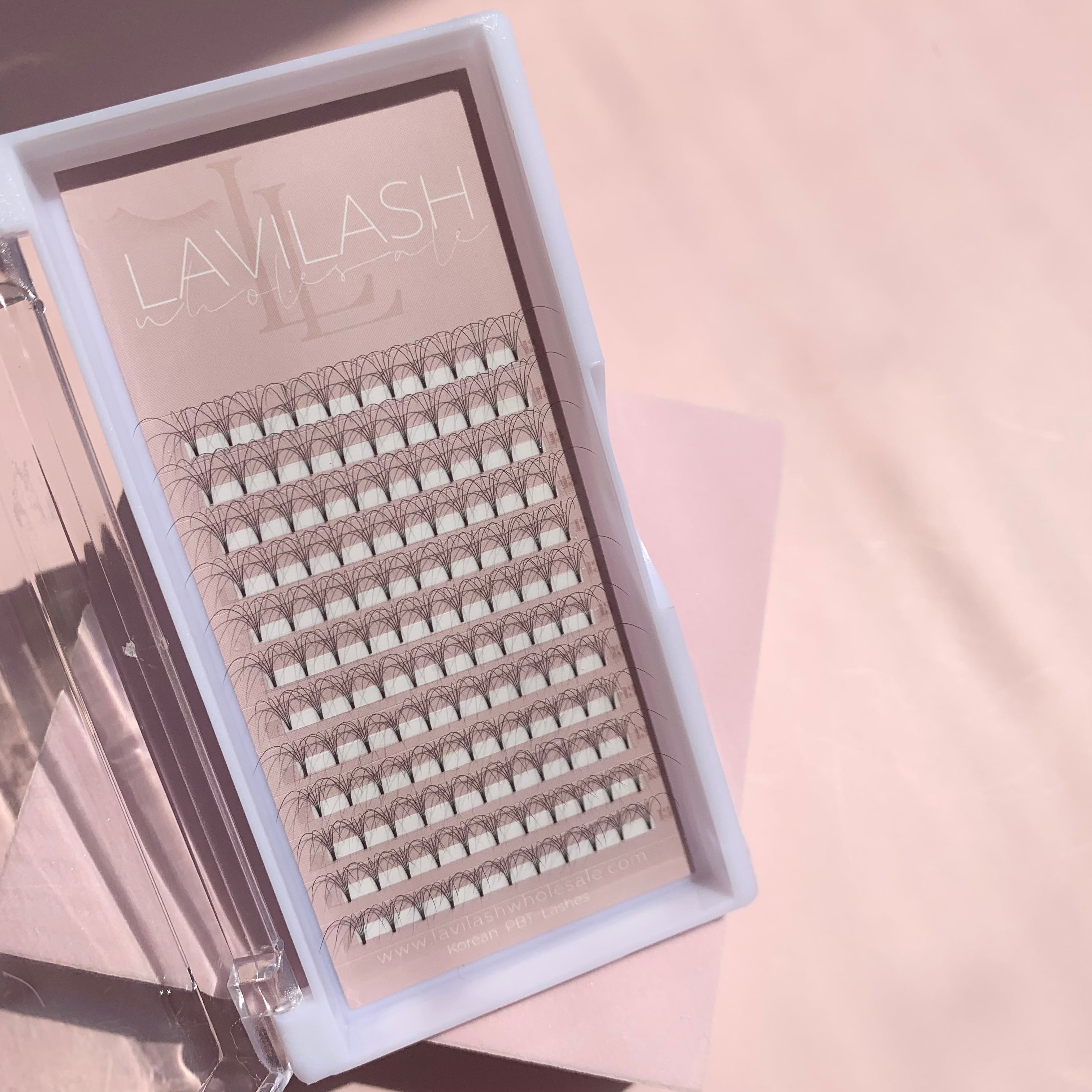 5D Eyelash Extensions - LaviLash Wholesale