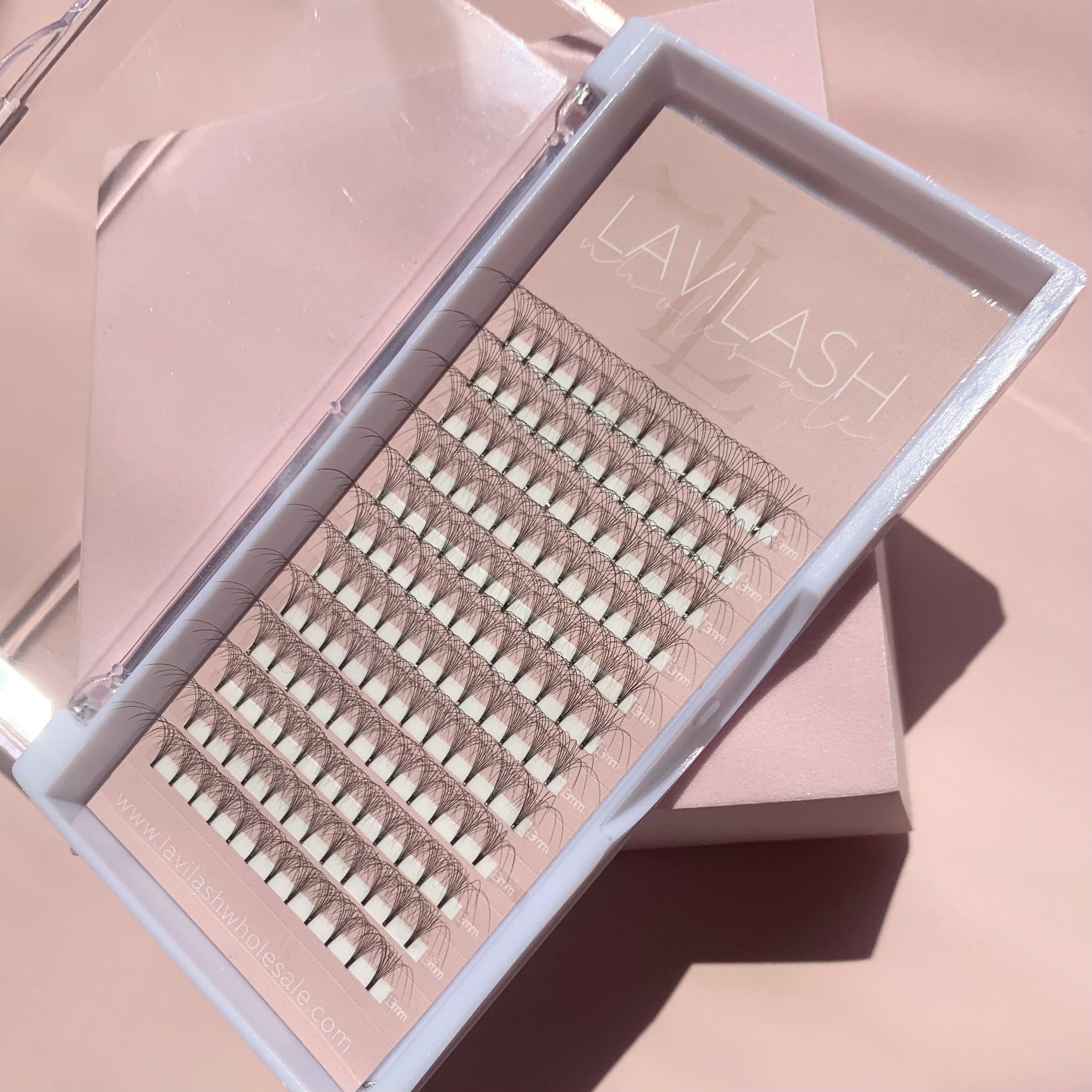 8D Premade Lashes - LaviLash