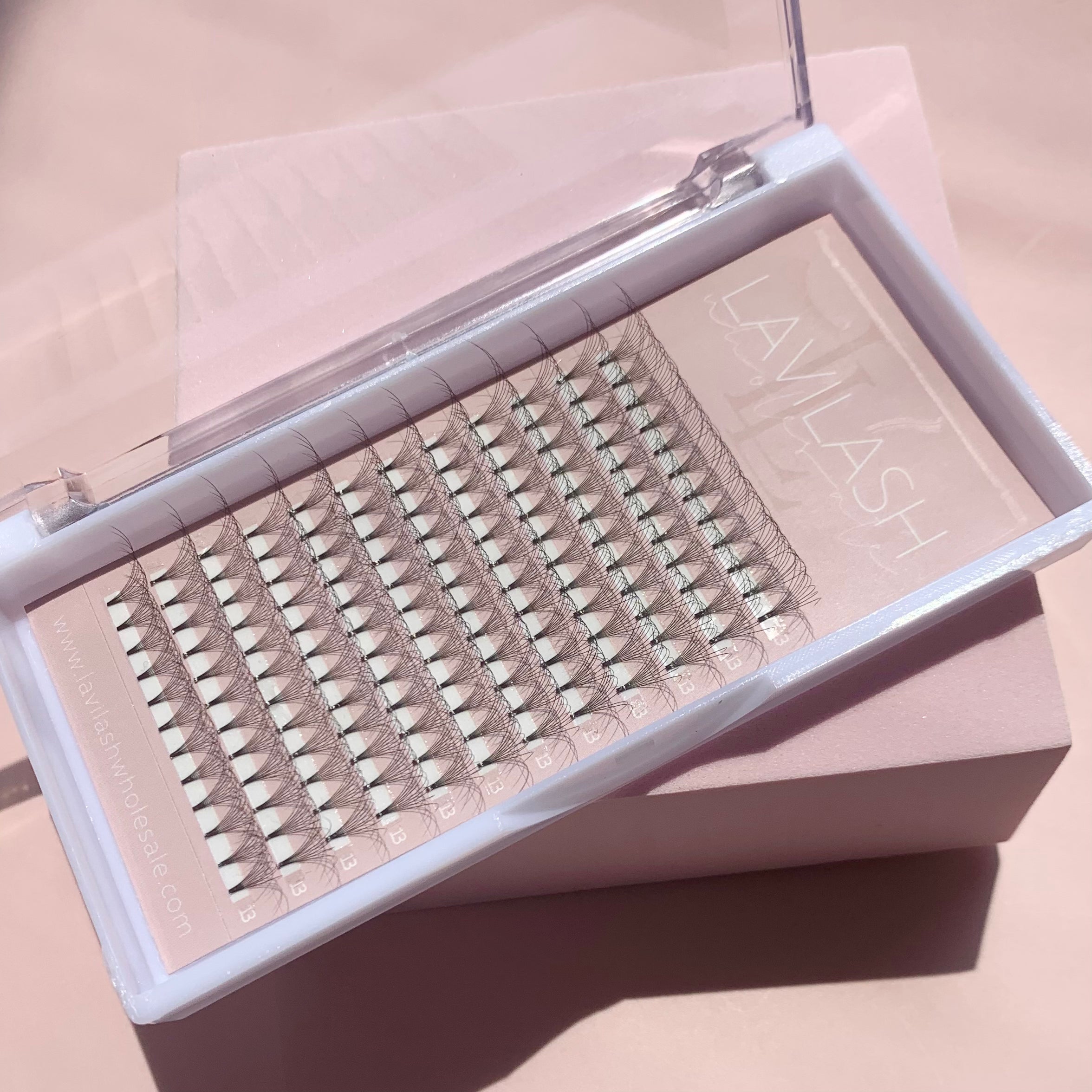 LaviLash - 9D premade lashes