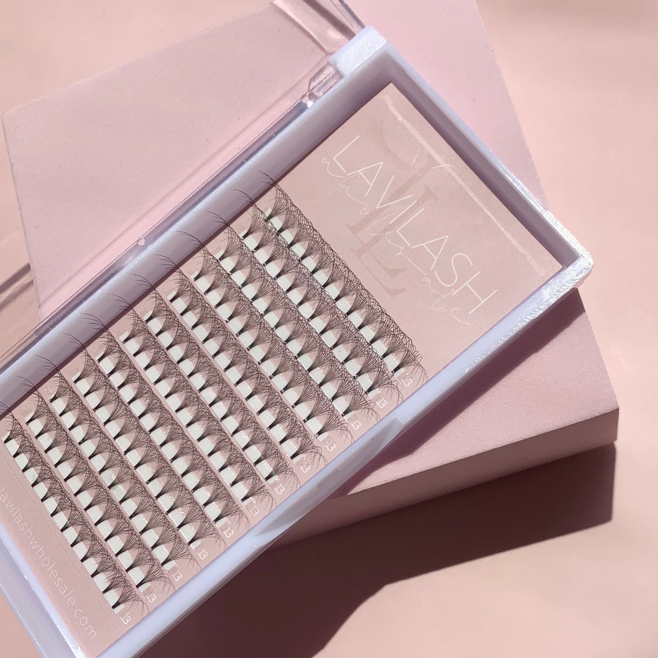 9D premade lashes - Lavilash wholesale