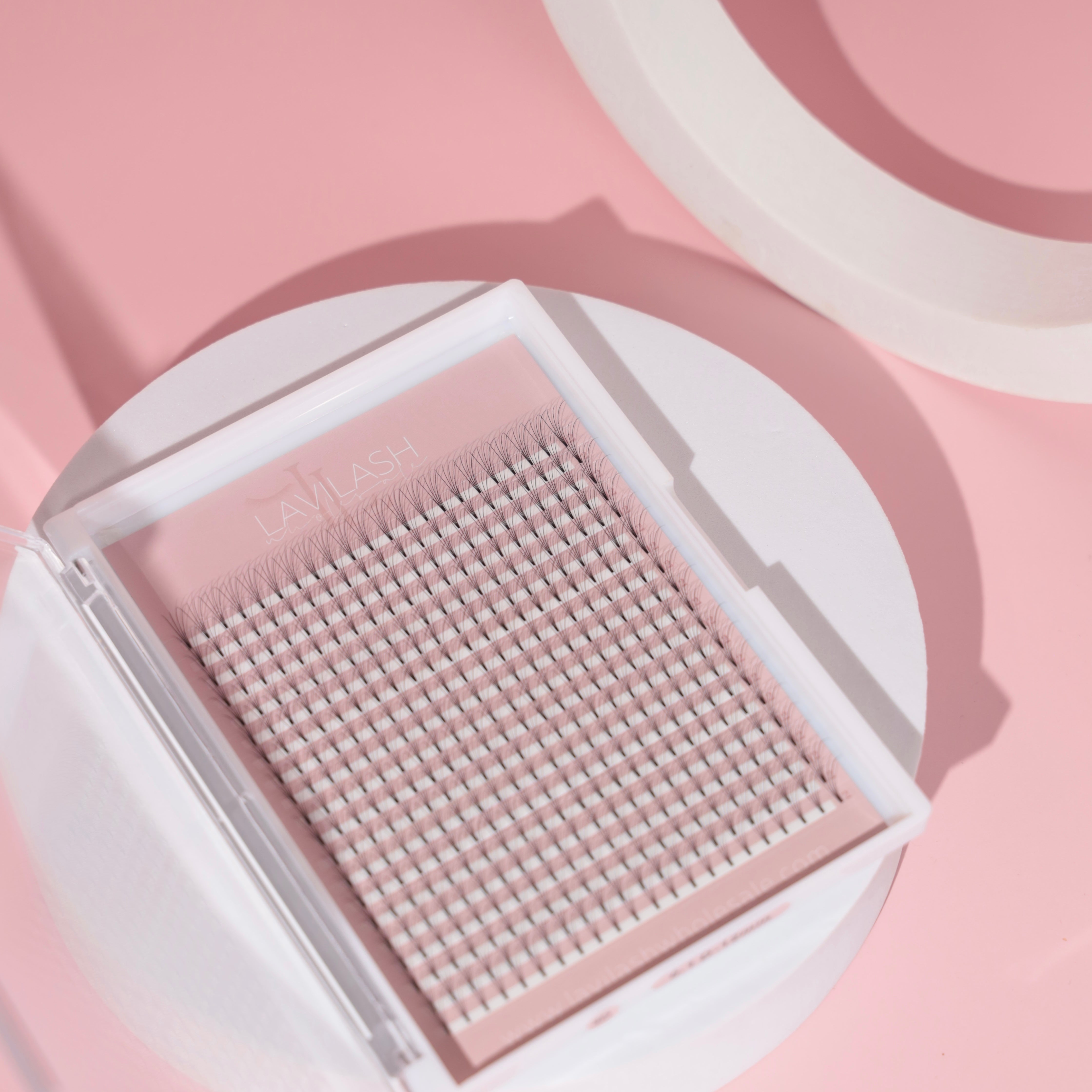 4D Volume Lashes - Lavilash 4D Premade Lashes XL in Acrylic Trays