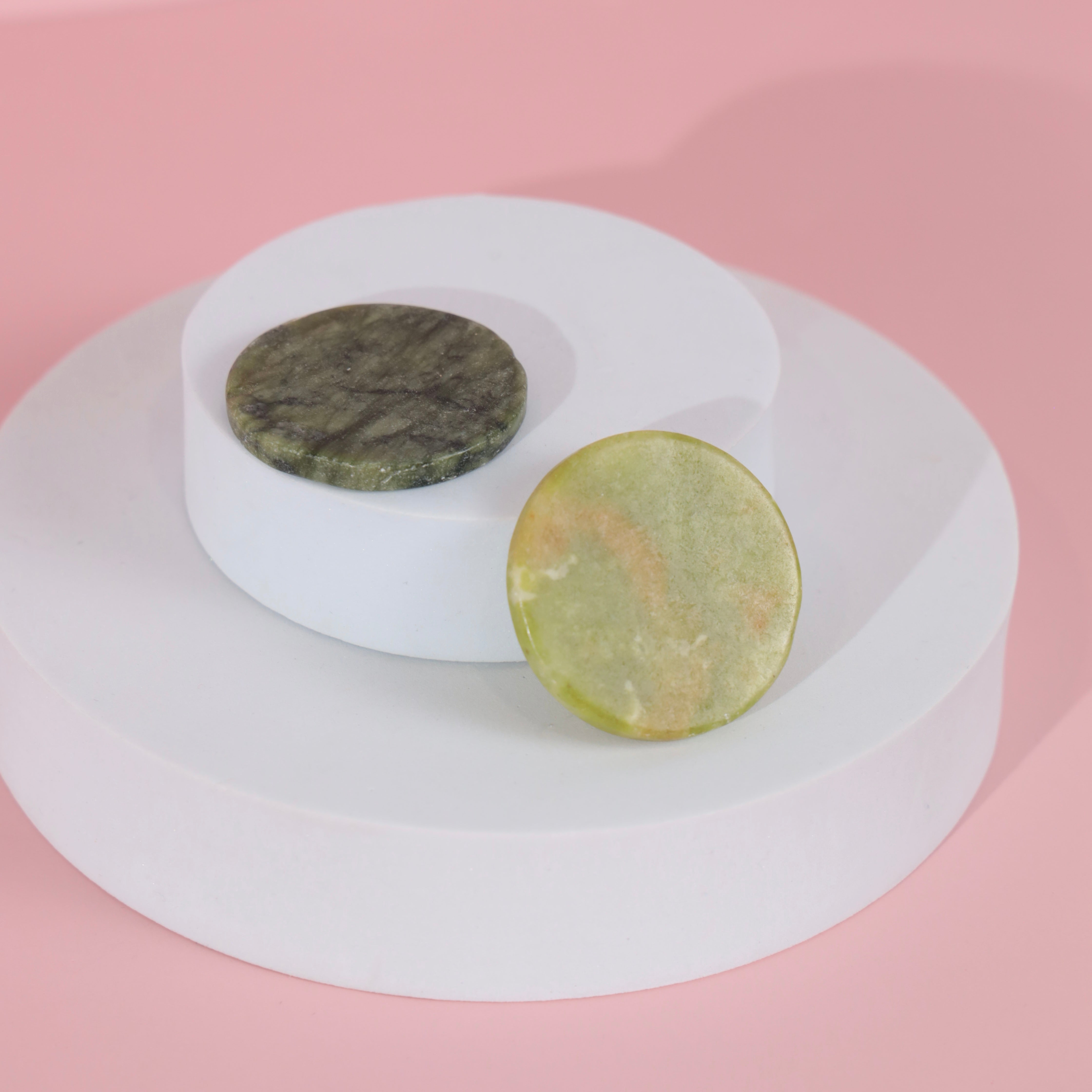 Jade Stone - Cool Adhesive Palette for Lash Application