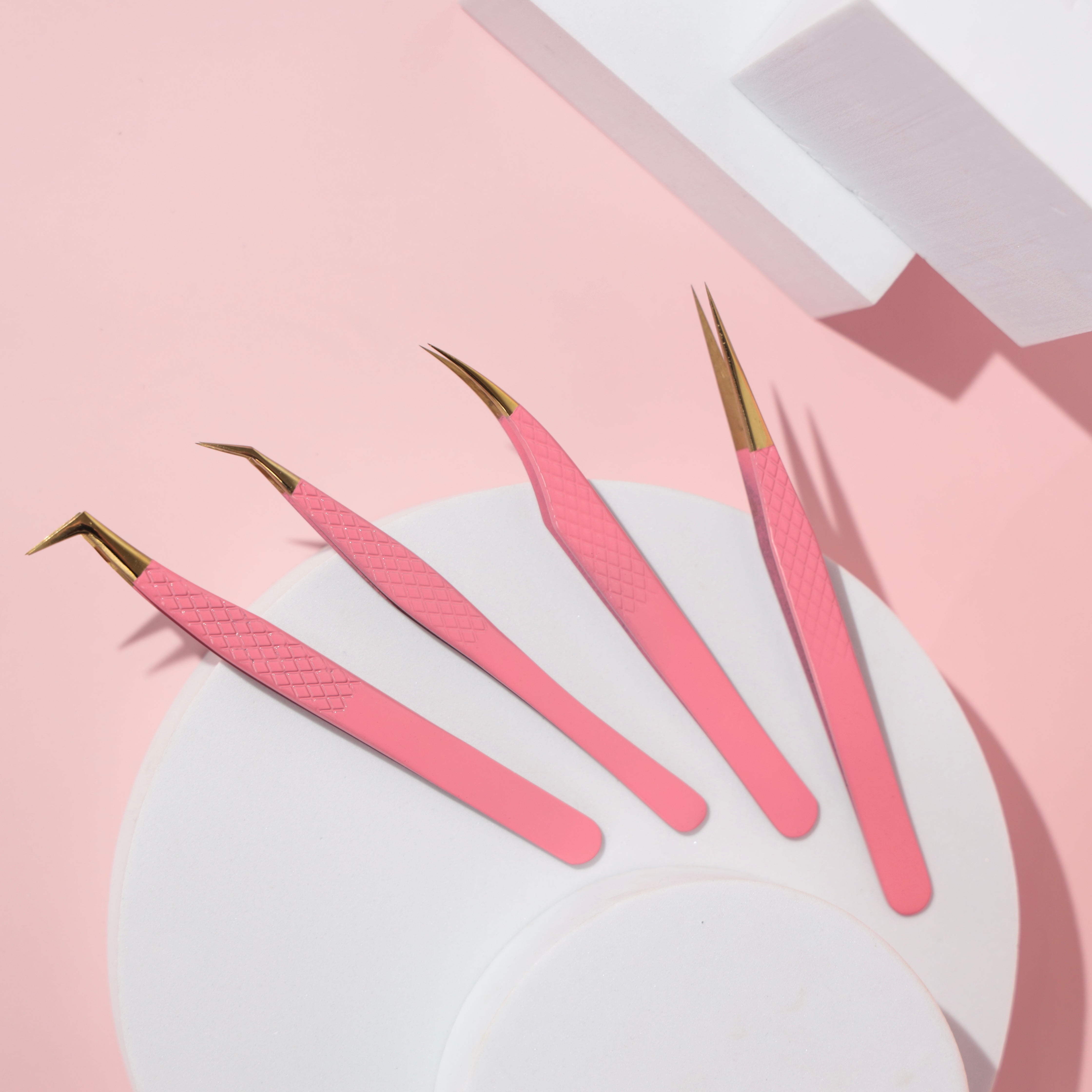 LaviLash Isolation Tweezers