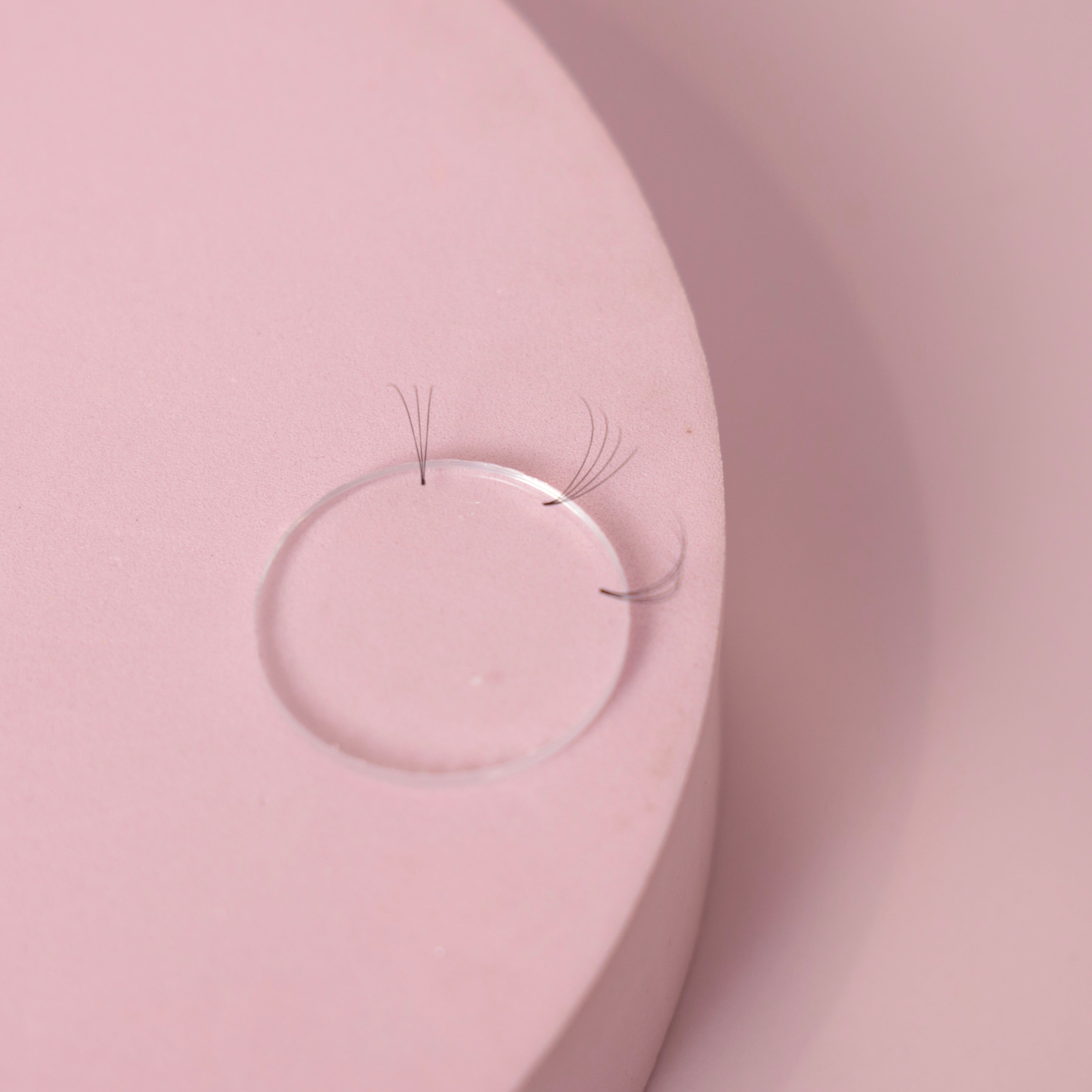 Silicone Eyelash Pads - Easy Fanning Reusable Lash Pads