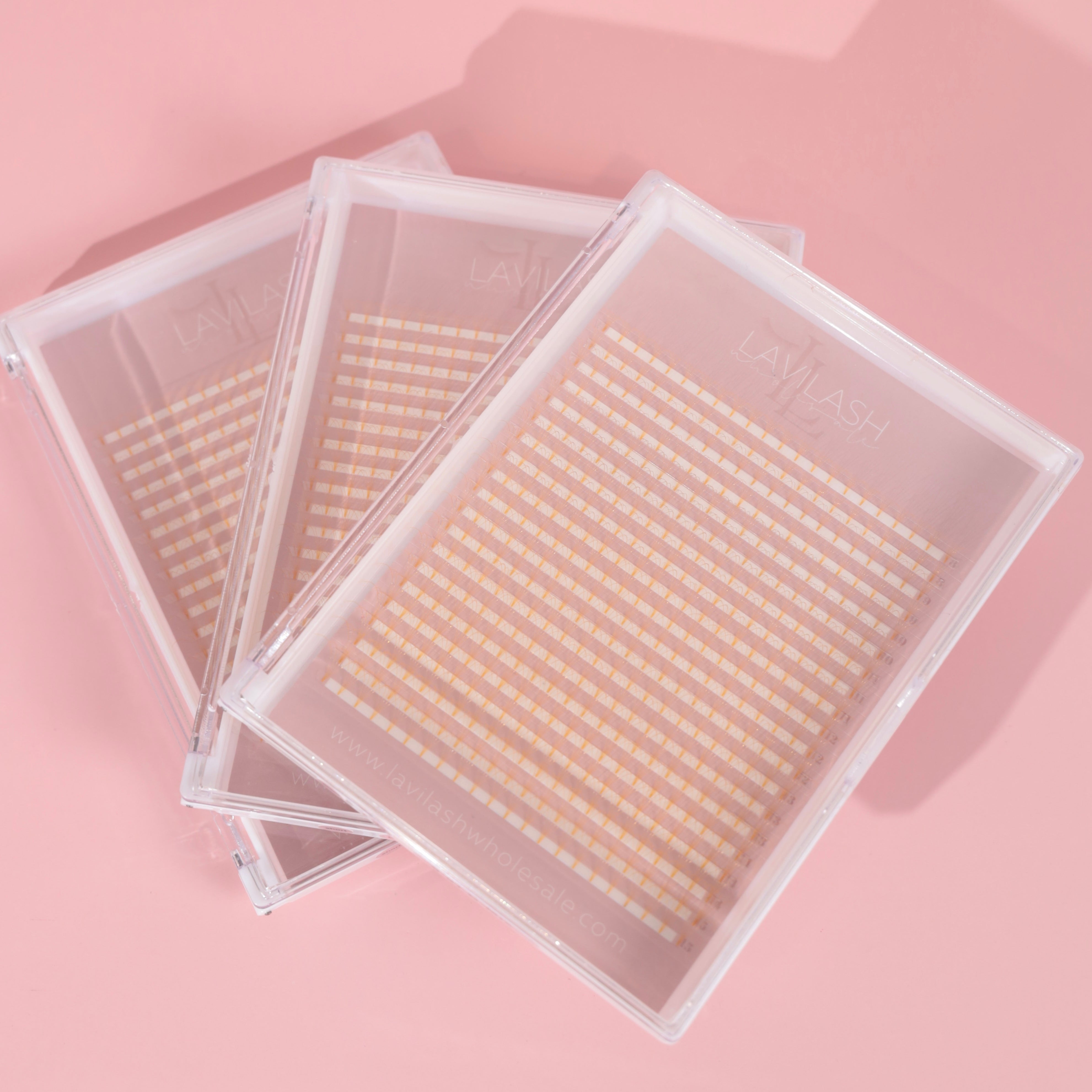 XL Coloured Premade Lashes in Acrylic Trays