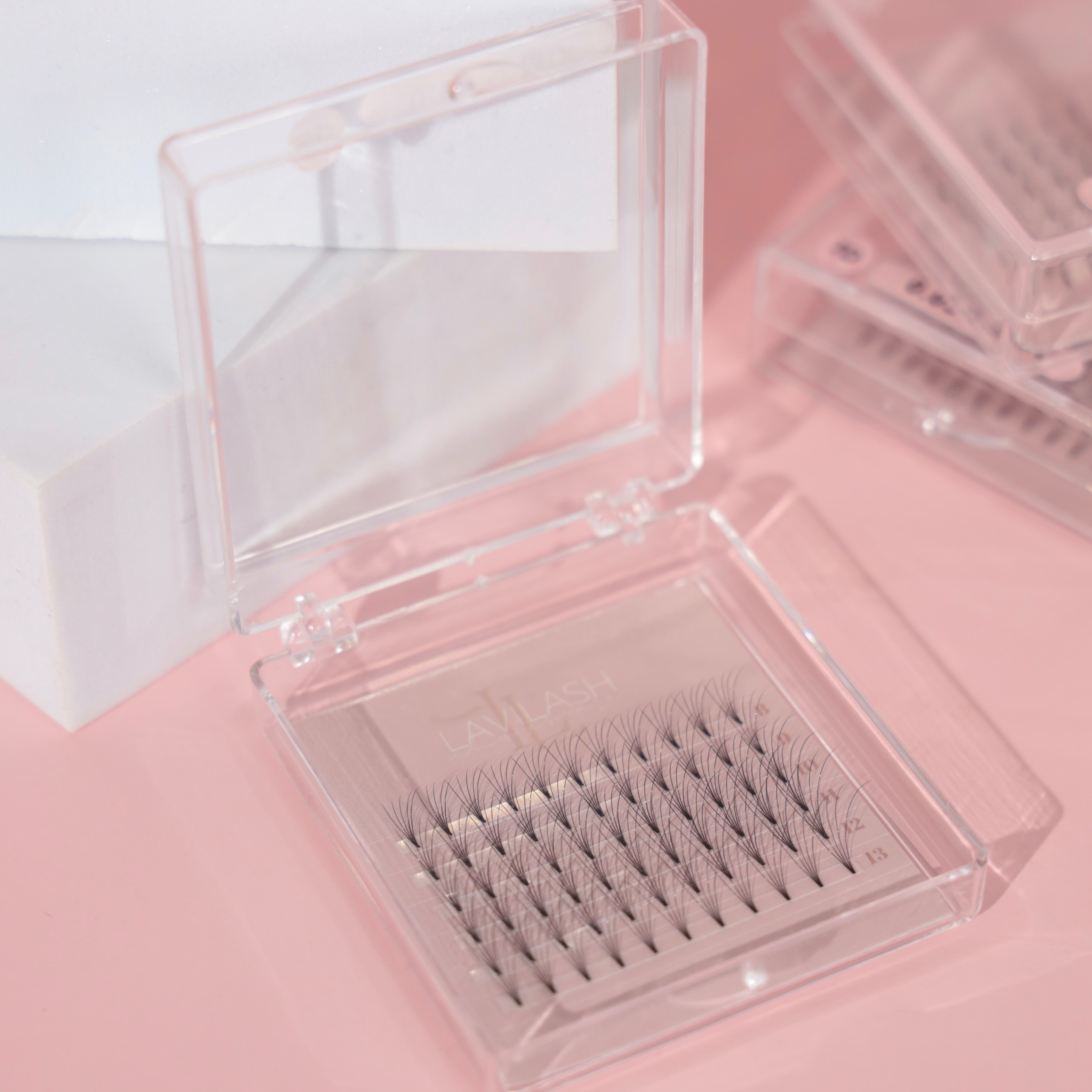 Mini Pre Made Lash Fans - LaviLash