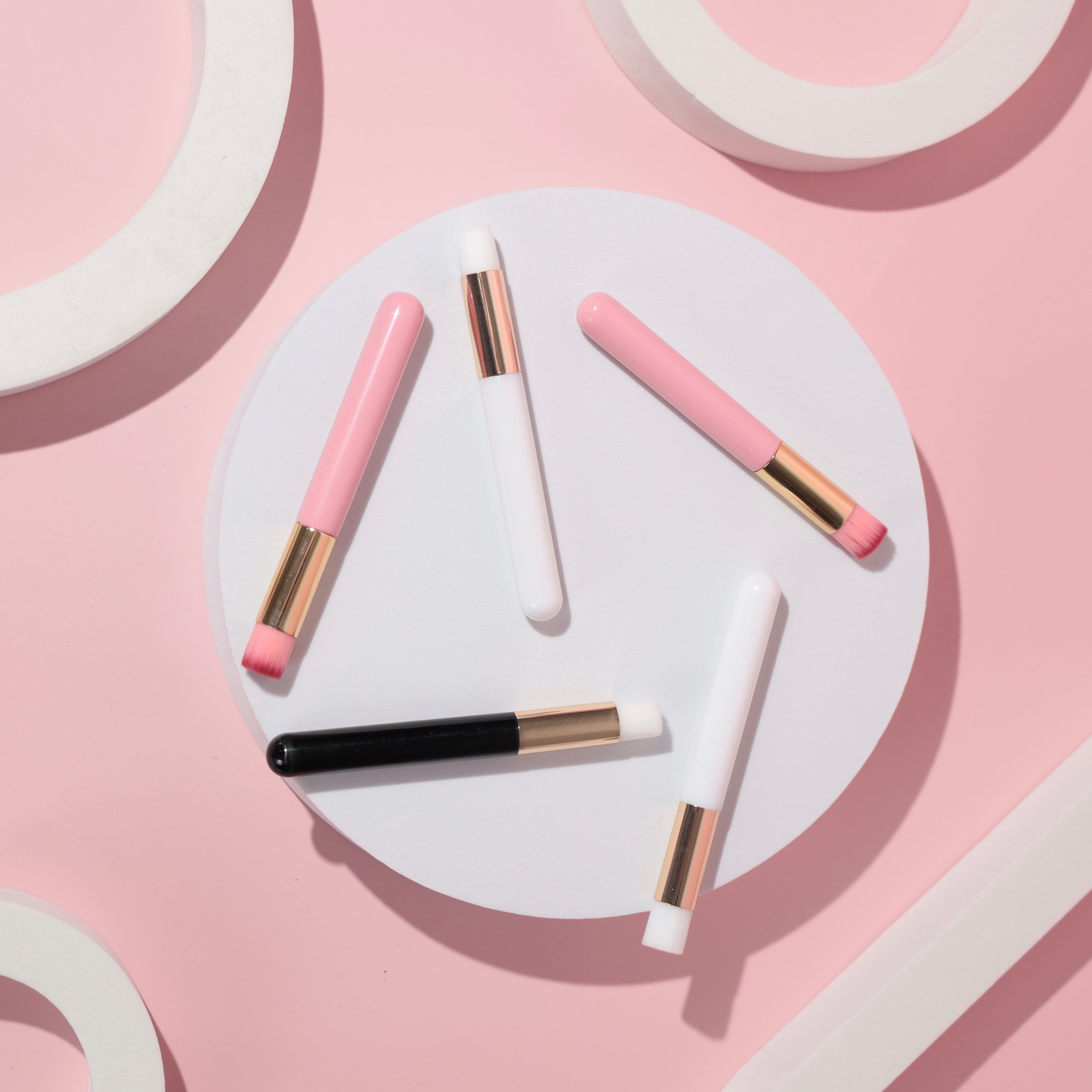 Lavilash’s Lash Cleansing Brush 