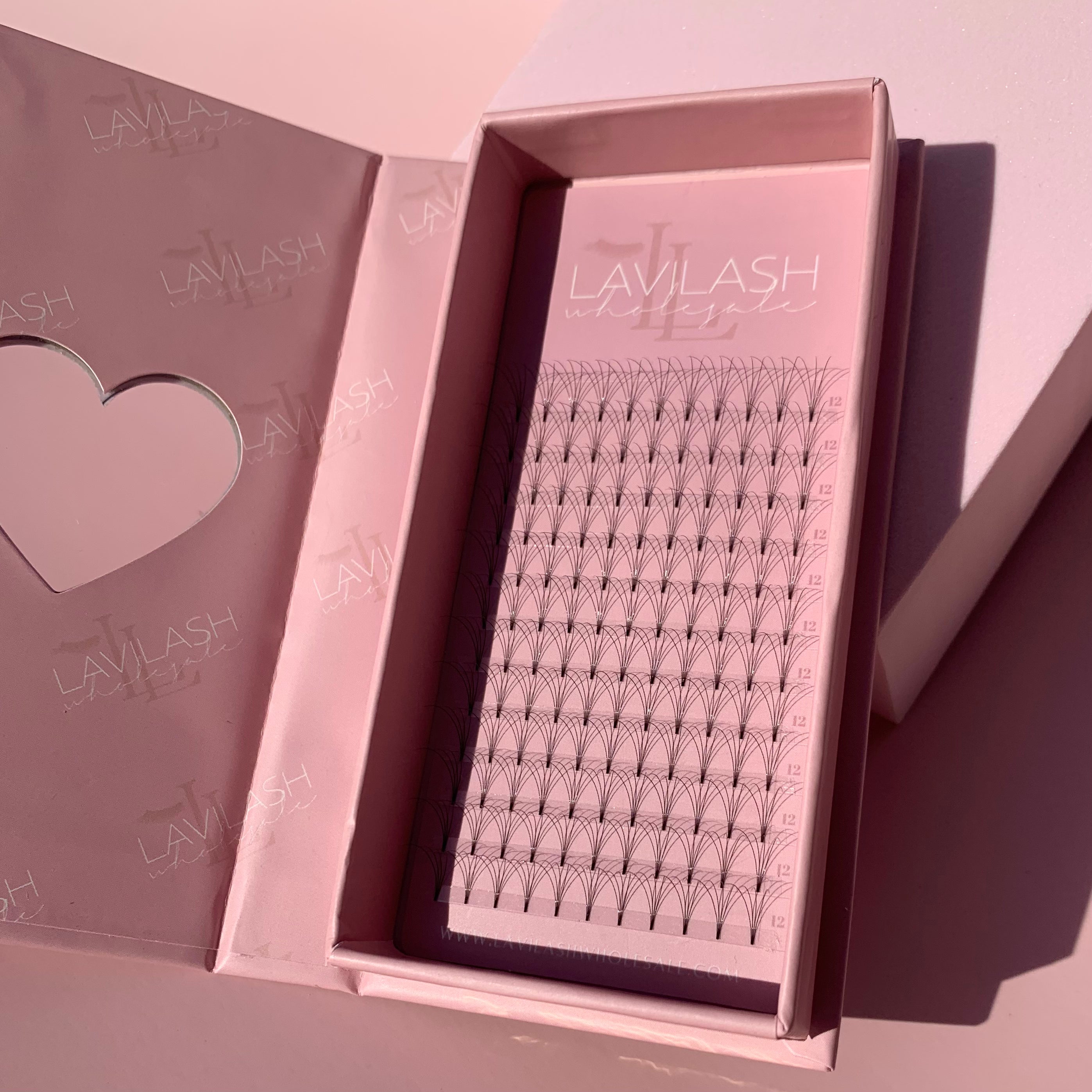 4D Eyelash Extensions - Lavilash 4D Premade Lashes