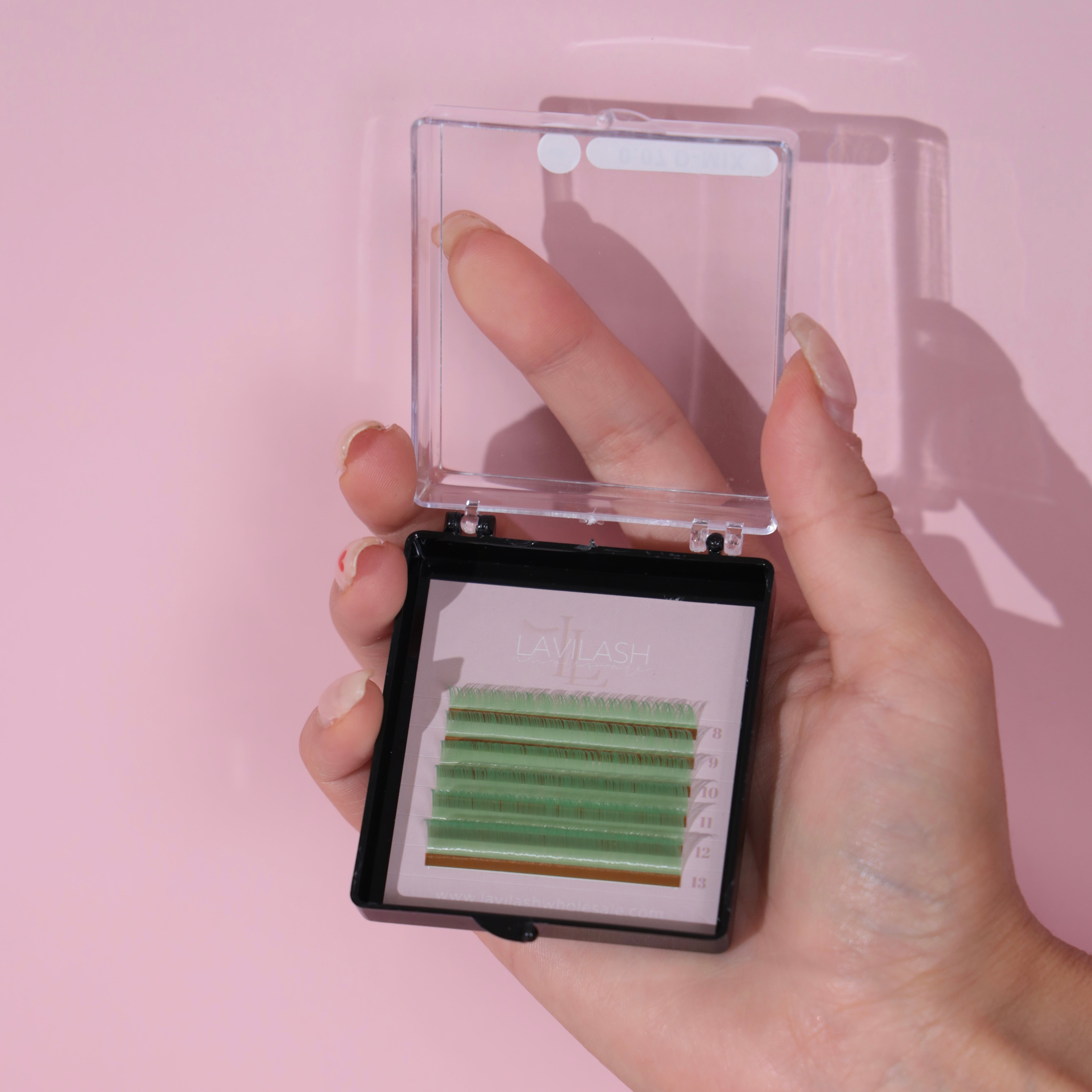 green lash extensions